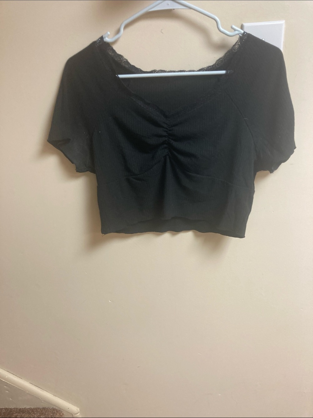 Black Ruched Front Crop Top - Women